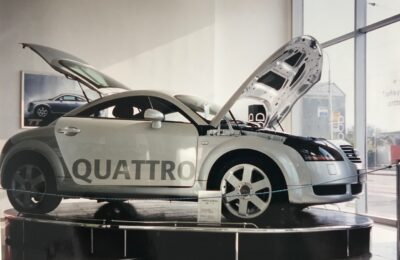 Zbrusu nové AUDI TT (2000)
